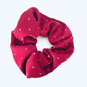 Rd scrunchie med sten