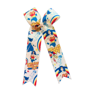 Long tail - power woman